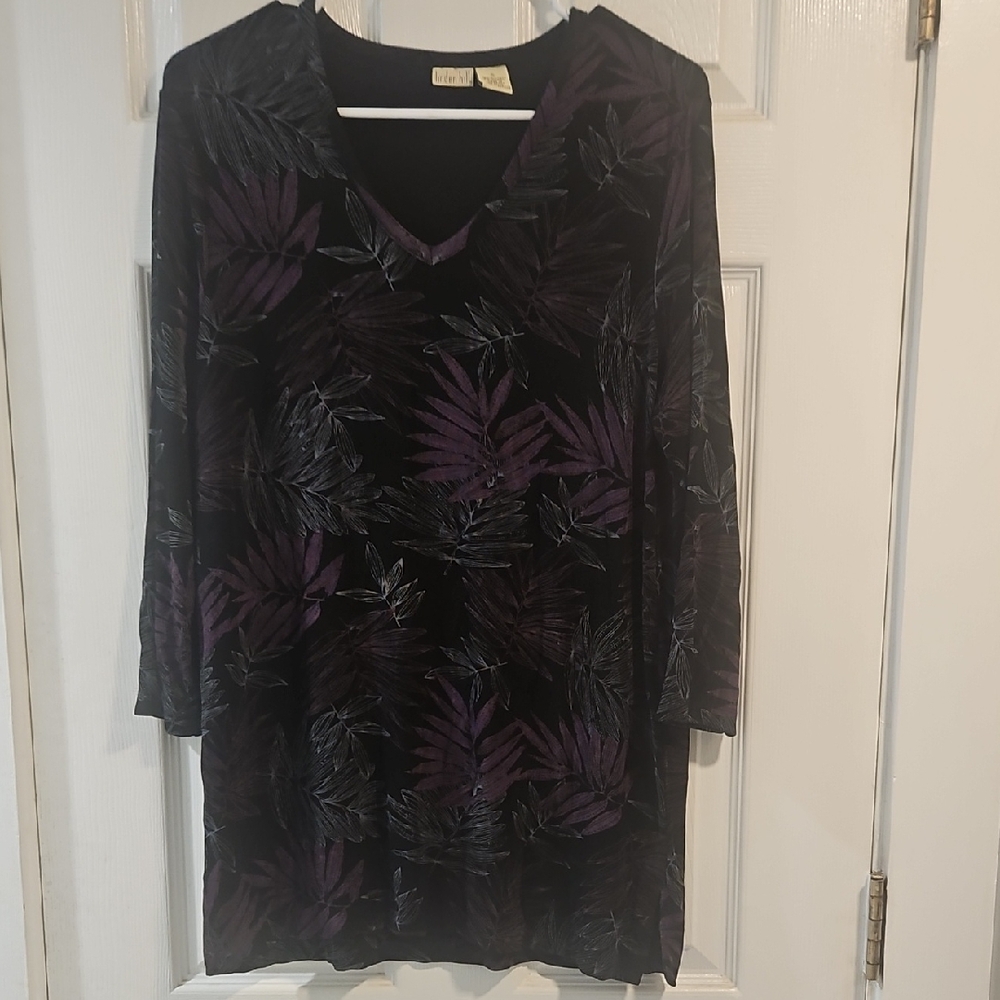 Linden Black and Purple Leaf Tunic